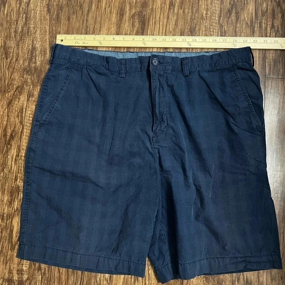 Tommy Hilfiger shorts - Picture 1 of 6